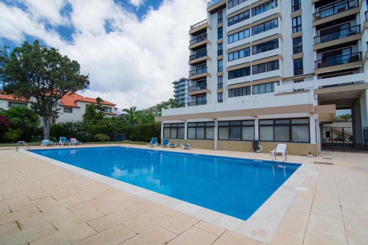 Leilighet Cliff View Iii - Sea View + Pool + Wifi *